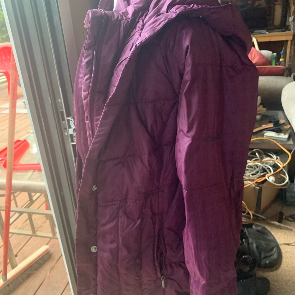 Columbia Puffer Jacket - Picture 4 of 4